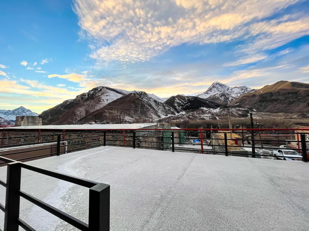 Belmonte Kazbegi Hotel Exterior foto
