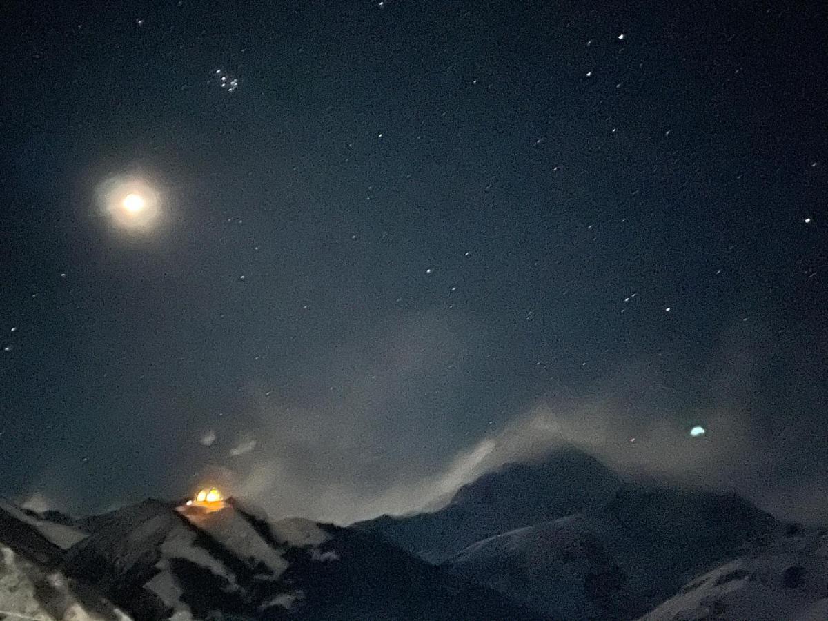 Belmonte Kazbegi Hotel Exterior foto