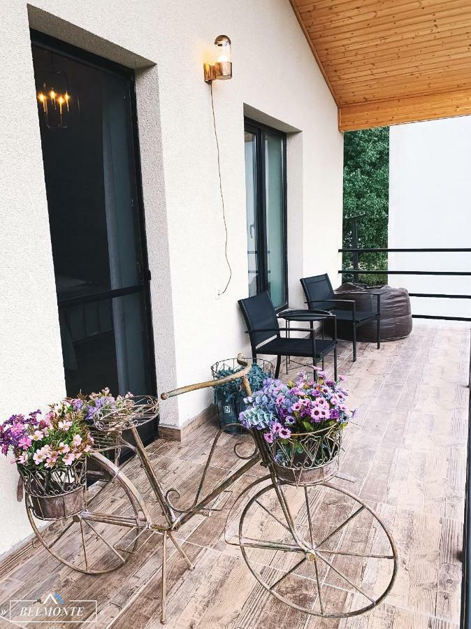 Belmonte Kazbegi Hotel Exterior foto